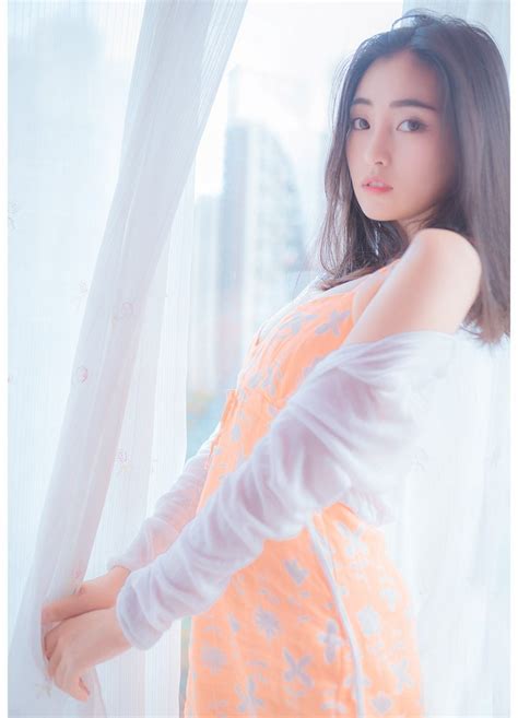 “我在美国卖奶茶，一杯60元，一年营收超5亿”